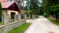 kontrast rikkuri juures