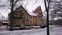 päkapikul on oma majaosa