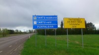 topsik oli siiski teede sildi küljes