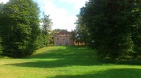 Kukulinna mõis, puust tornidega
